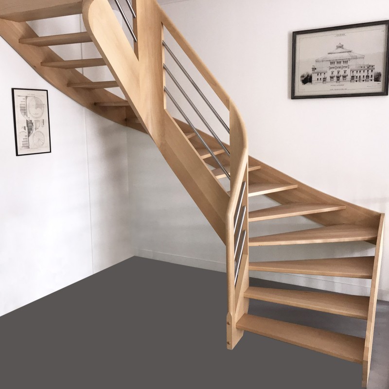 Escalier sur-mesure en bois débillardé et tubes inox