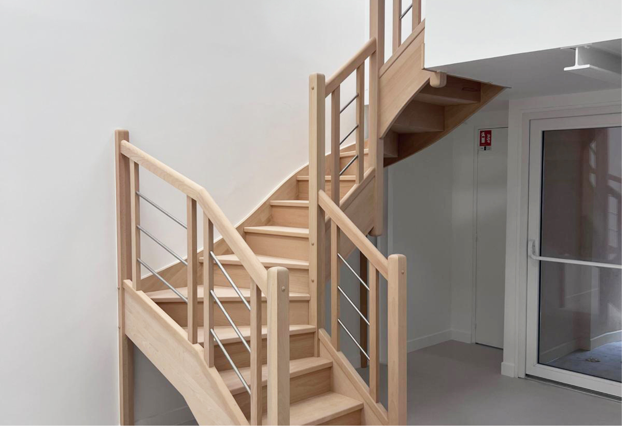 escalier deux quarts tournants