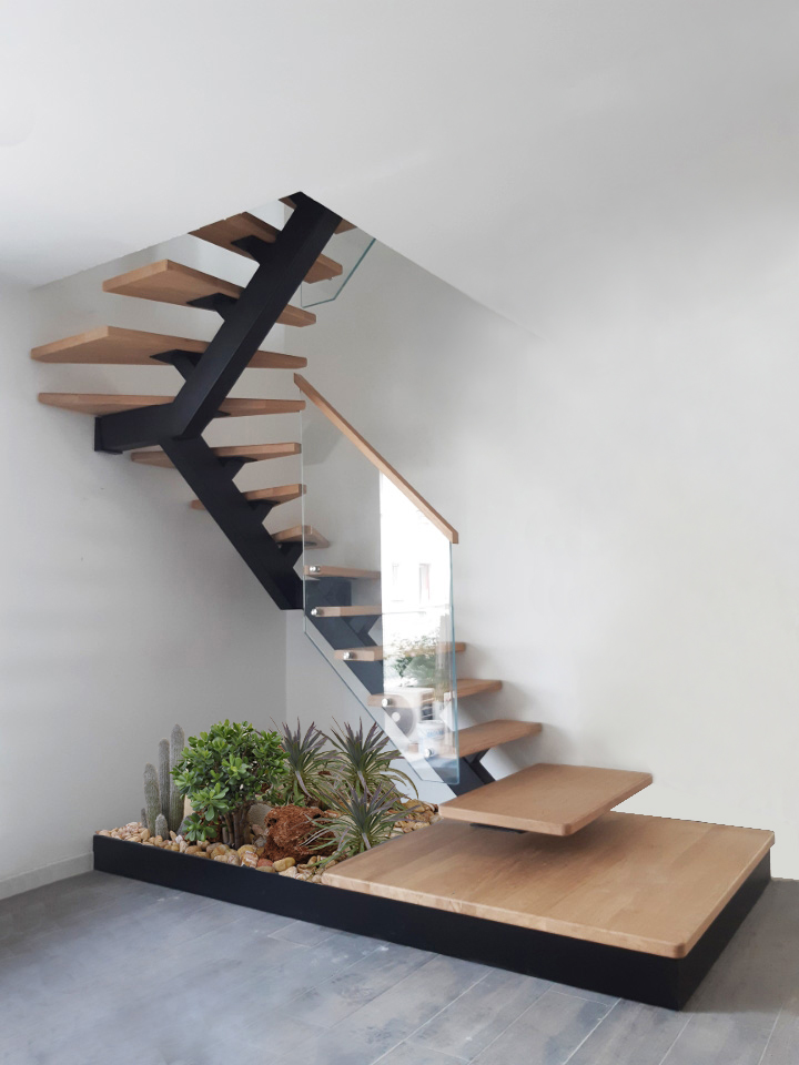 Jardinière sous l'escalier : décoration tendance