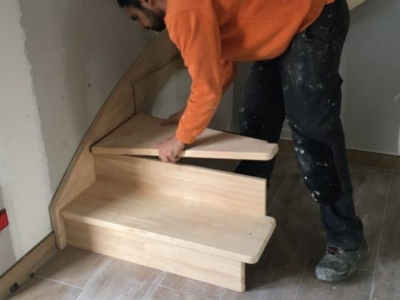 Tuto technique : comment poser un escalier soi même ?