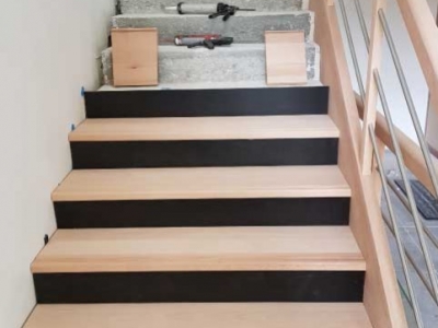 OéBa rénove votre escalier béton et recouvre les marches en 