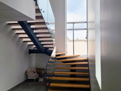 Différence entre escalier demi-tour et 2 quarts tournants