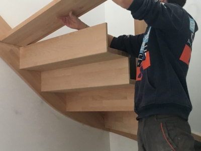 Qui peut installer un escalier ?