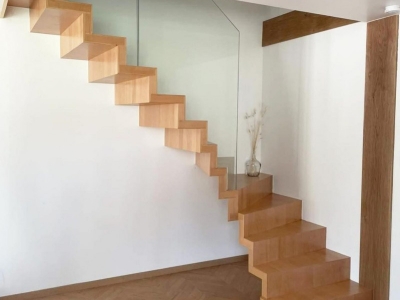 Modèles d'escaliers intérieurs pour une maison moderne